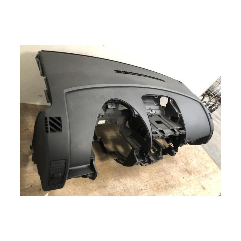 Tableau de bord MAZDA 5 1 PHASE 1 d’occasion