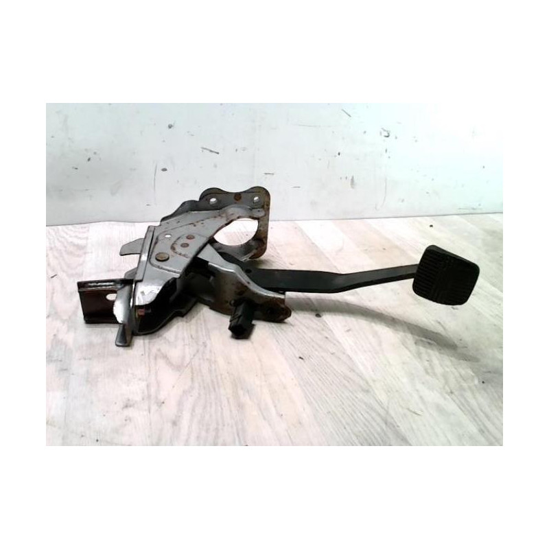 Pedalier de frein NISSAN PRIMERA 3 d’occasion