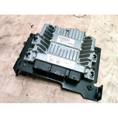Calculateur moteur RENAULT SCENIC 1 PHASE 2 d’occasion