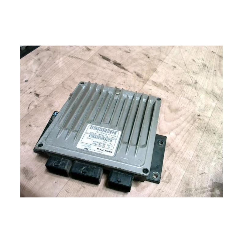 Calculateur moteur RENAULT SCENIC 1 PHASE 2 d’occasion
