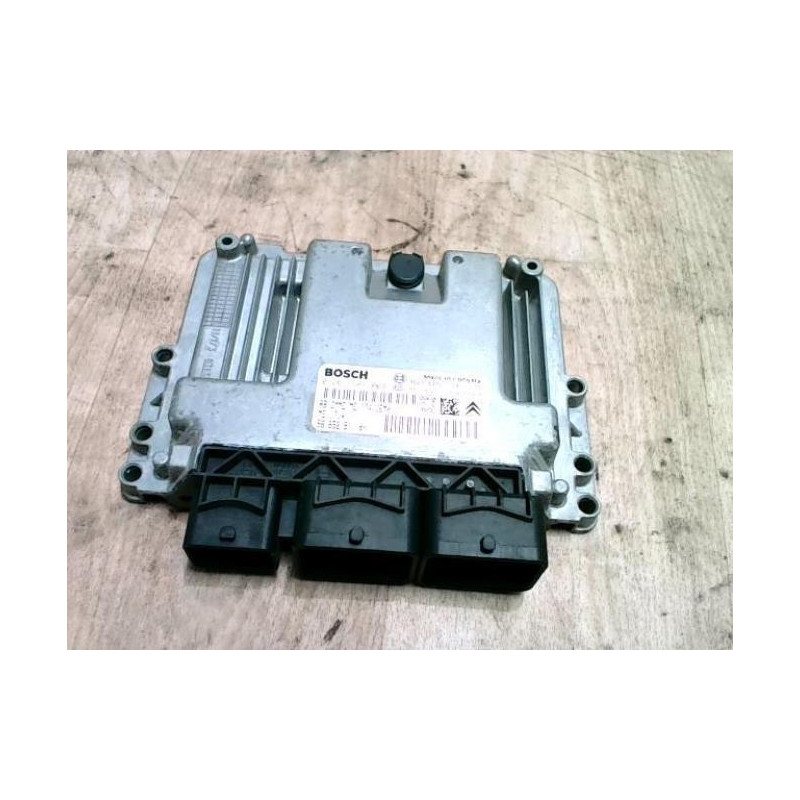 Calculateur moteur RENAULT CLIO 2 PHASE 1 d’occasion