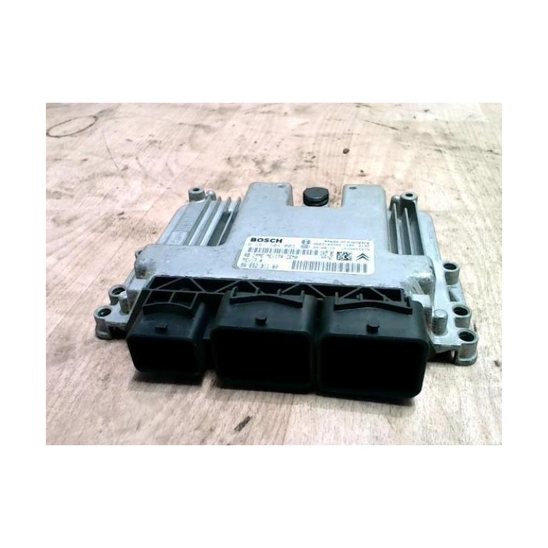 Calculateur moteur RENAULT CLIO 2 PHASE 1 d’occasion