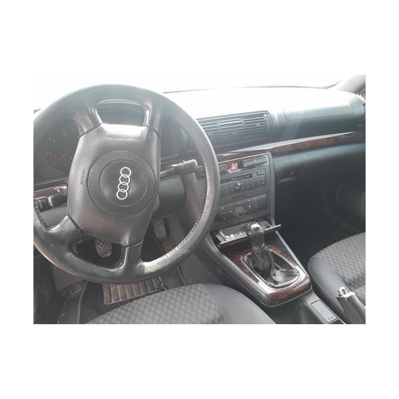 Feu arriere principal droit (feux) AUDI A4 1 PHASE 1 d’occasion