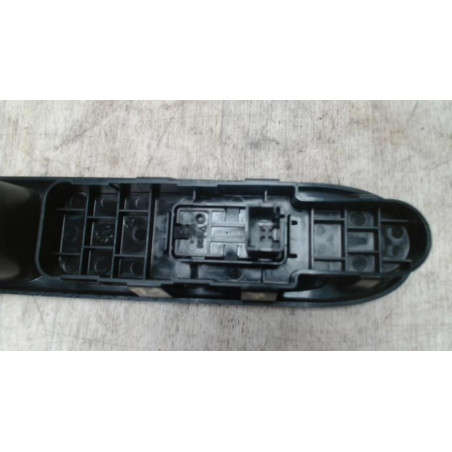Interrupteur de leve vitre avant droit PEUGEOT 207 PHASE 2 d’occasion