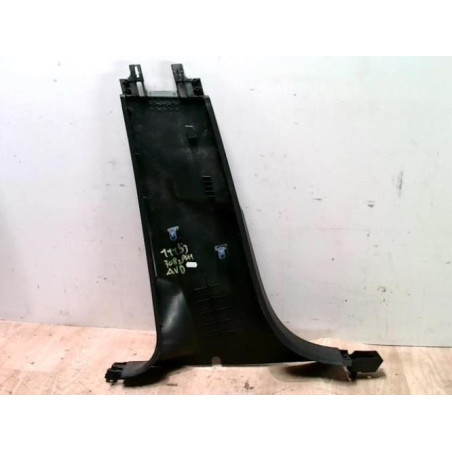 Garniture porte avant droite PEUGEOT 308 2 PHASE 1 d’occasion