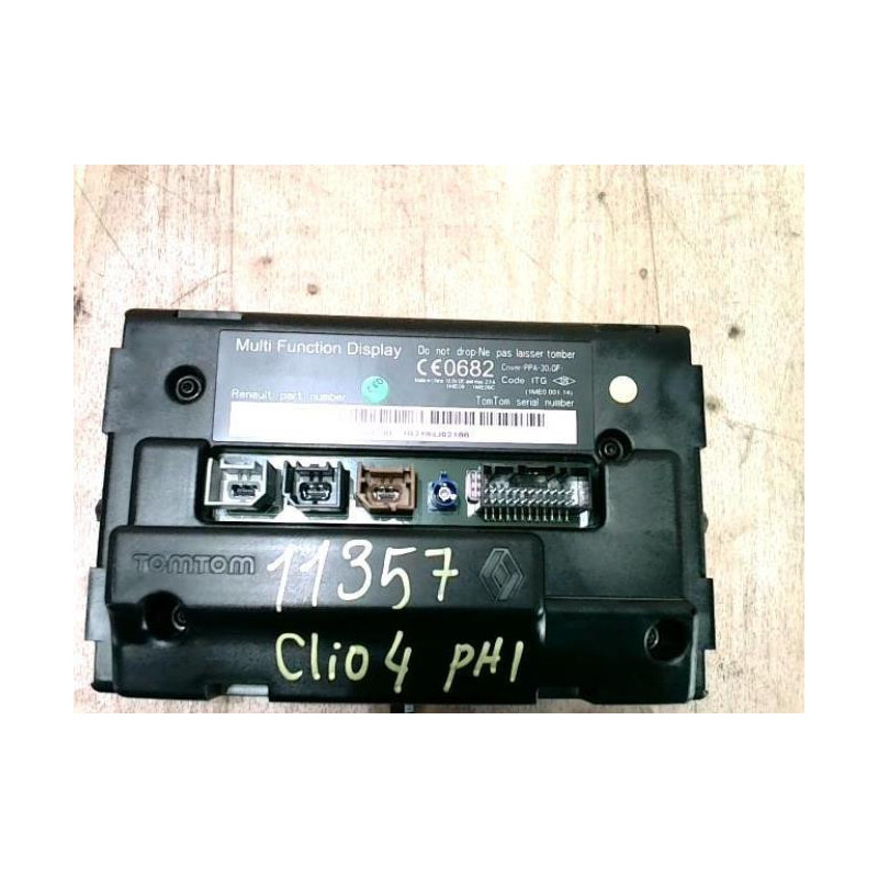Ecran GPS RENAULT CLIO 4 PHASE 1 d’occasion