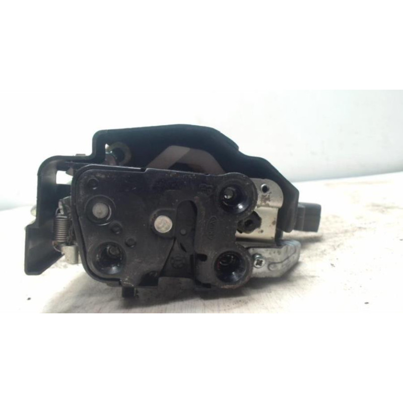 Serrure arriere droit KIA PICANTO 1 PHASE 1 d’occasion