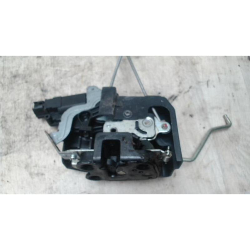 Serrure arriere droit KIA PICANTO 1 PHASE 1 d’occasion