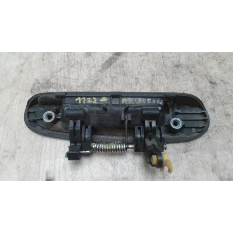 Poignee porte arriere gauche KIA PICANTO 1 PHASE 1 d’occasion