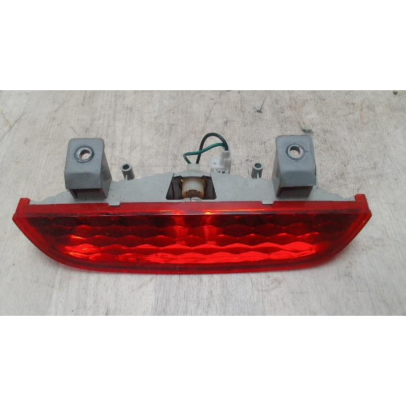 Feu arriere stop central KIA PICANTO 1 PHASE 1 d’occasion