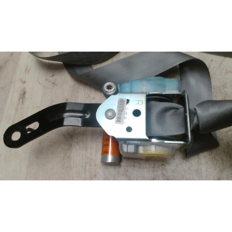 Ceinture avant droit KIA PICANTO 1 PHASE 1 d’occasion