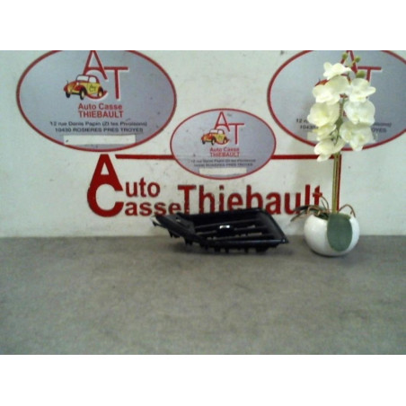 Aerateur tableau de bord avant gauche PEUGEOT 208 d’occasion