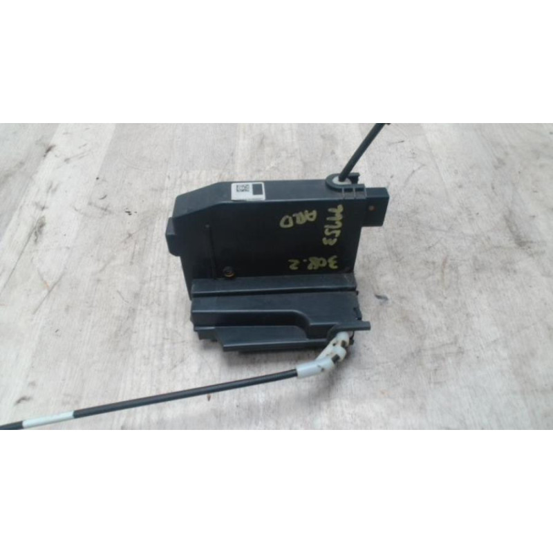 Serrure de porte laterale droite PEUGEOT 308 2 PHASE 1 d’occasion