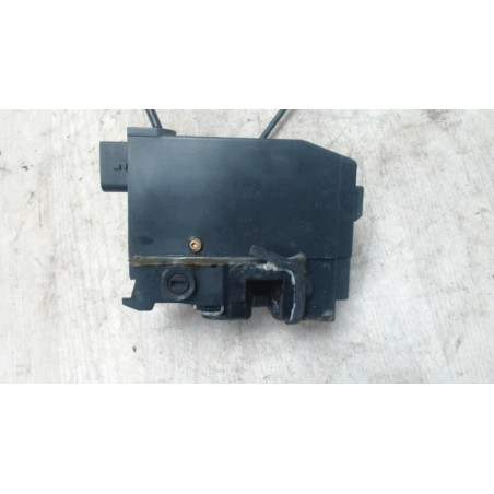 Serrure de porte laterale droite PEUGEOT 308 2 PHASE 1 d’occasion