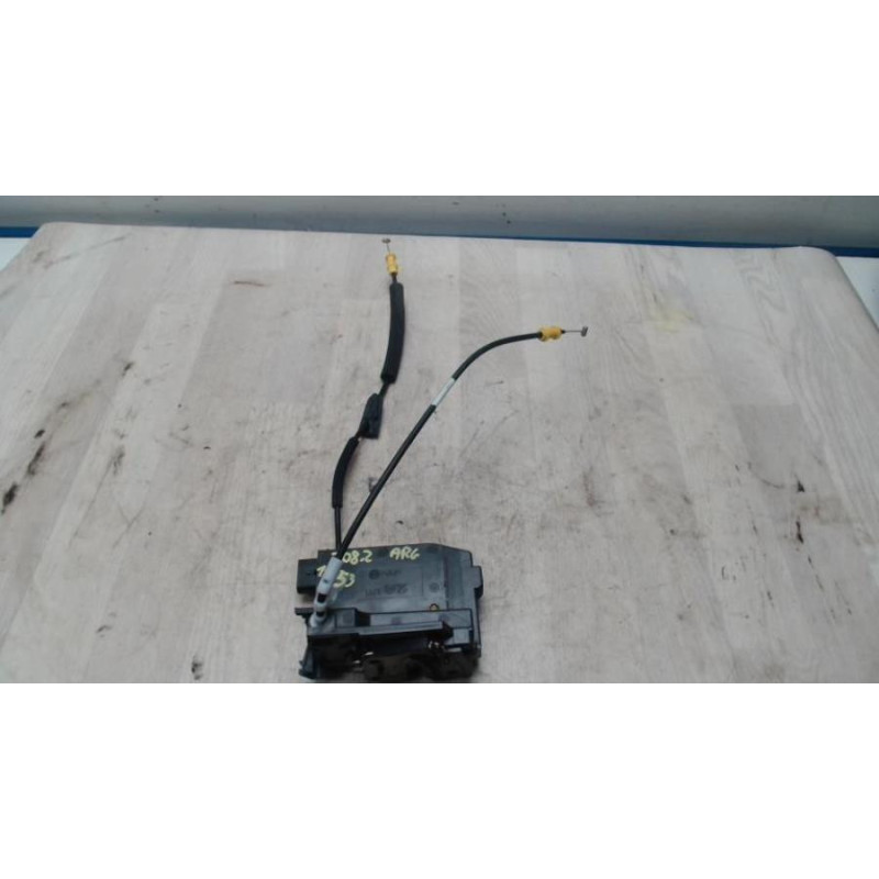 Serrure de porte laterale gauche PEUGEOT 308 2 PHASE 1 d’occasion