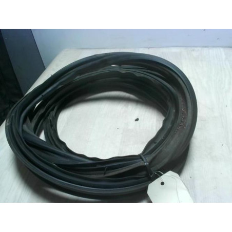 Joint de coffre HYUNDAI TUCSON 1 d’occasion