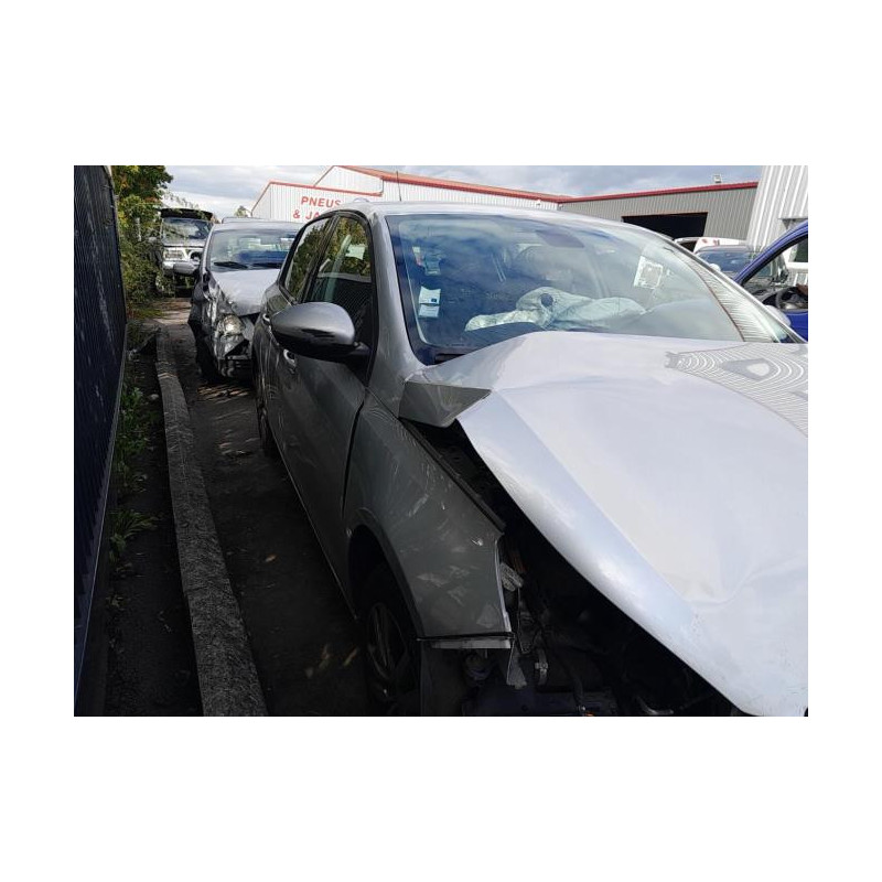 Panneau de porte avant droit PEUGEOT 308 2 PHASE 1 d’occasion