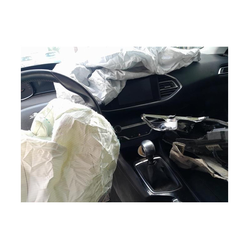 Panneau de porte avant droit PEUGEOT 308 2 PHASE 1 d’occasion