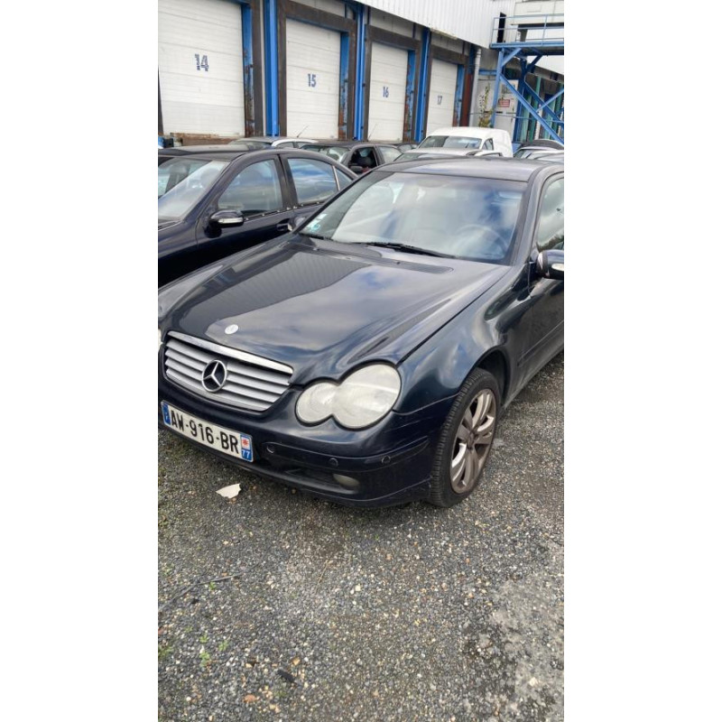 Soufflet de levier de vitesse MERCEDES CLASSE C 203 COUPE SPORT PHASE 1 d’occasion