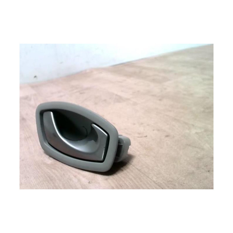 Poignee interieur avant droit RENAULT ZOE 1 d’occasion
