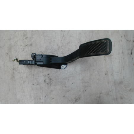 Pedalier d'accelerateur FORD FIESTA 6 PHASE 2 d’occasion