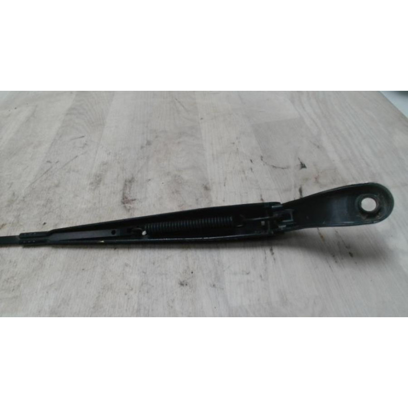 Bras essuie glace avant droit RENAULT ZOE 1 d’occasion