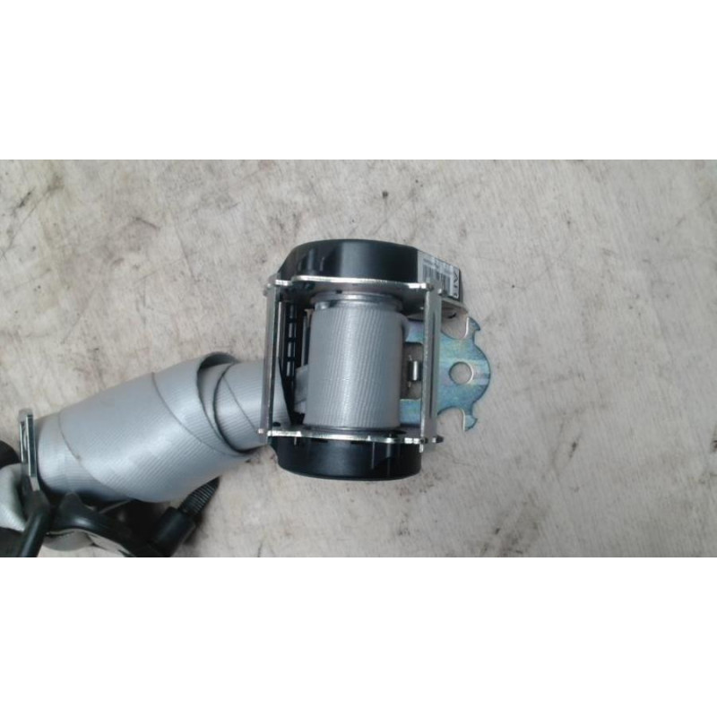 Ceinture arriere centrale RENAULT ZOE 1 d’occasion
