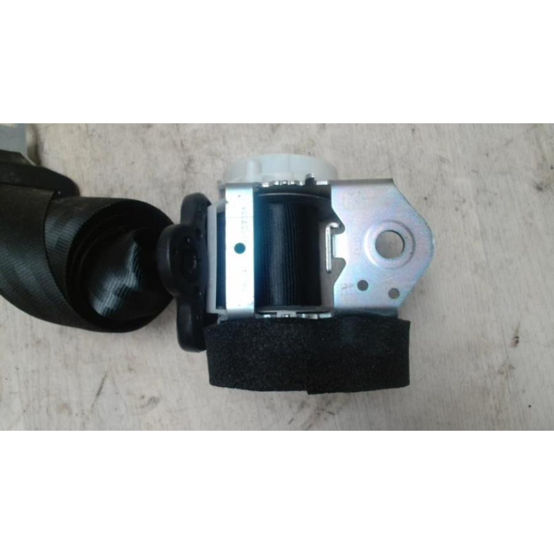 Ceinture arriere droit FORD FIESTA 6 PHASE 2 d’occasion