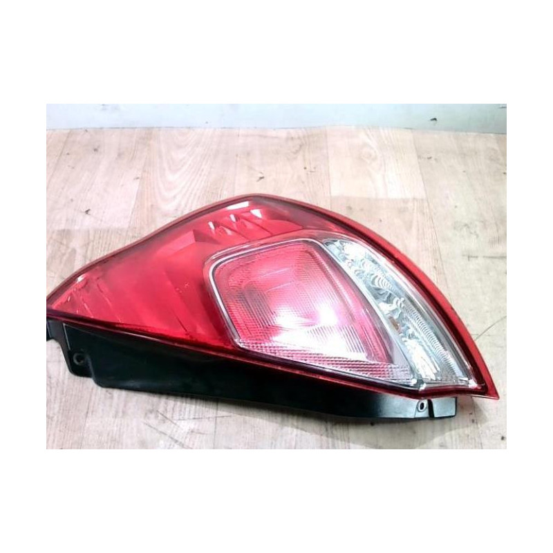 Feu arriere principal droit (feux) FORD FIESTA 6 PHASE 2 d’occasion