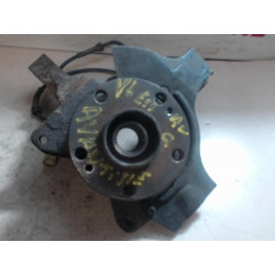 Fusee avant gauche RENAULT VELSATIS d’occasion