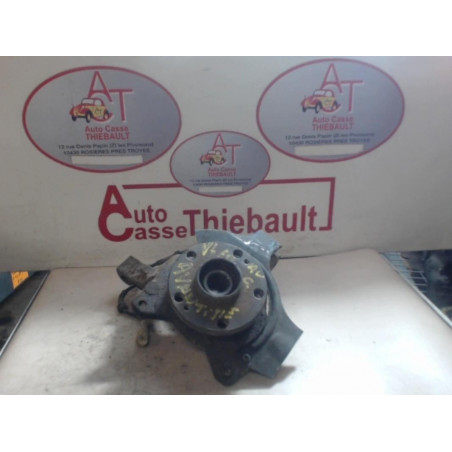 Fusee avant gauche RENAULT VELSATIS d’occasion