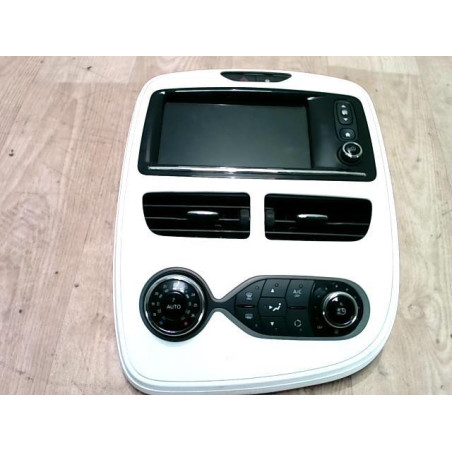 Ecran GPS RENAULT ZOE 1 d’occasion