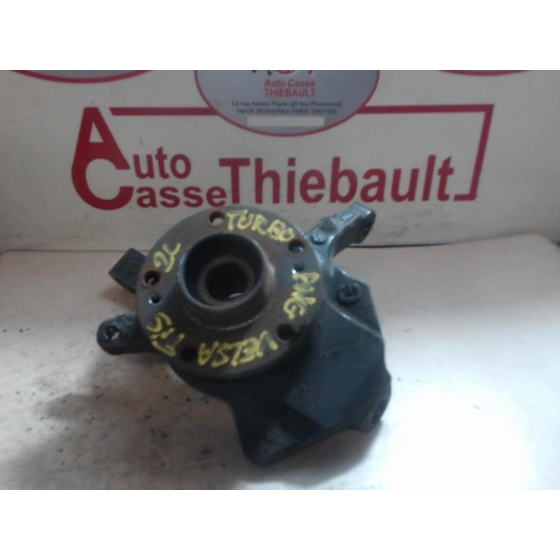 Fusee avant gauche RENAULT VELSATIS d’occasion