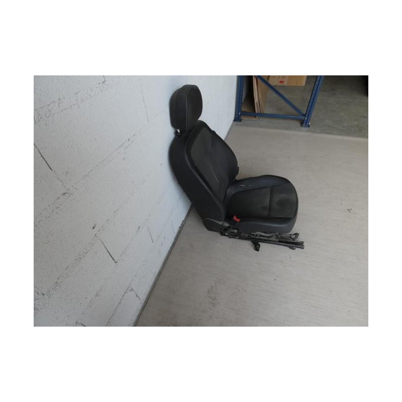 Siege avant gauche OPEL ASTRA J PHASE 1 d’occasion