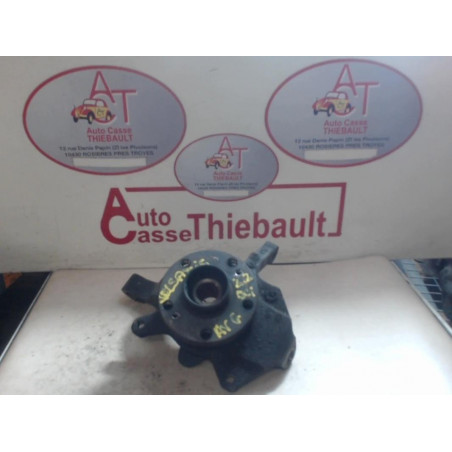 Fusee avant gauche RENAULT VELSATIS d’occasion