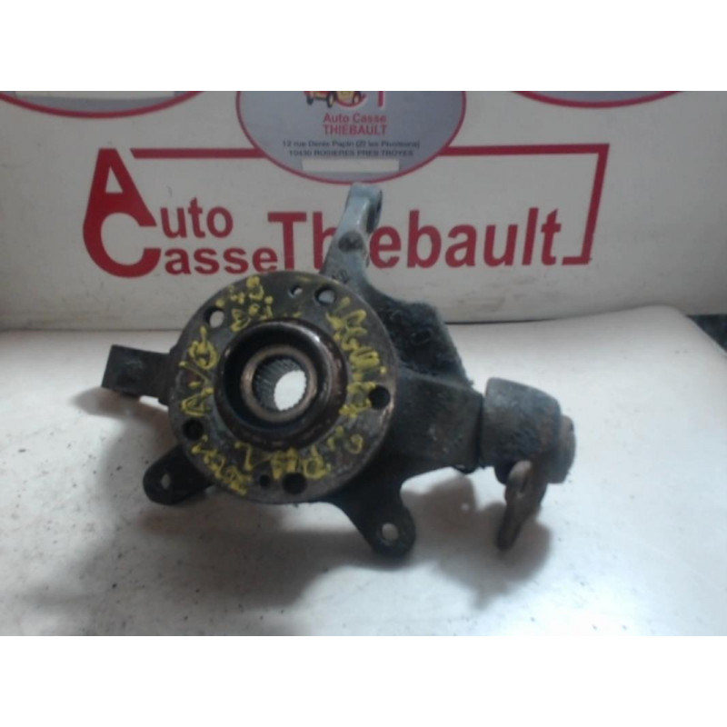 Fusee avant gauche RENAULT LAGUNA II PHASE 1 d’occasion