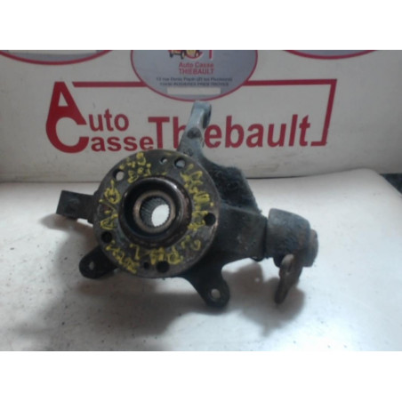 Fusee avant gauche RENAULT LAGUNA II PHASE 1 d’occasion