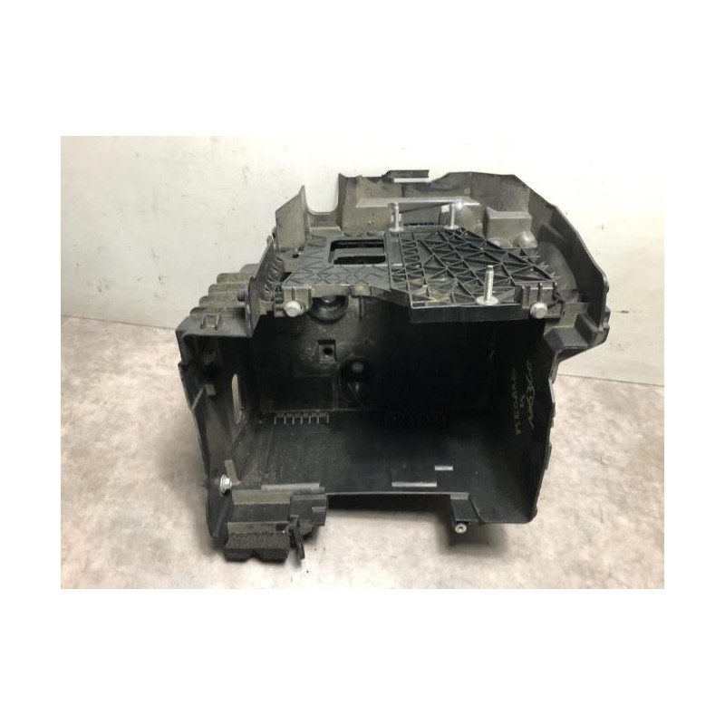 Coffre à batterie RENAULT MEGANE 4 PHASE 1 d’occasion