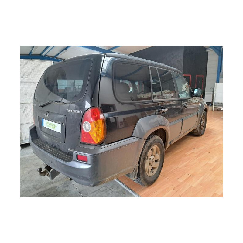 Cache moteur  HYUNDAI TERRACAN d’occasion