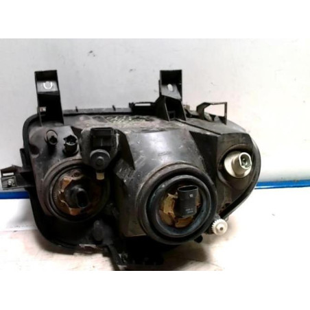 Catadioptre interieur porte avant gauche RENAULT CLIO 2 PHASE 1 d’occasion