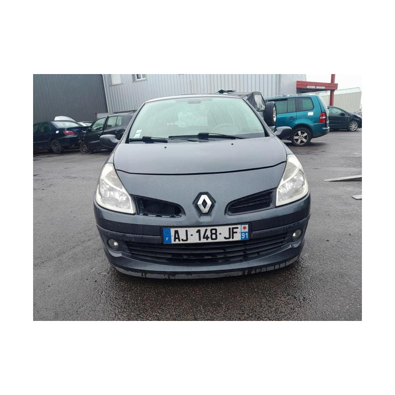 Feu arriere principal droit (feux) RENAULT CLIO 3 PHASE 1 d’occasion