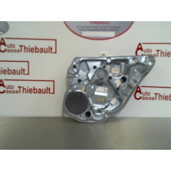 Leve vitre mecanique arriere droit VOLKSWAGEN POLO IV (9N1) PHASE 1 d’occasion