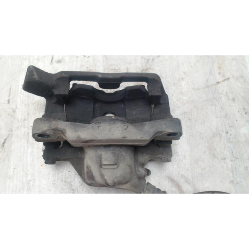 Etrier avant gauche (freinage) RENAULT MEGANE 1 PHASE 2 d’occasion