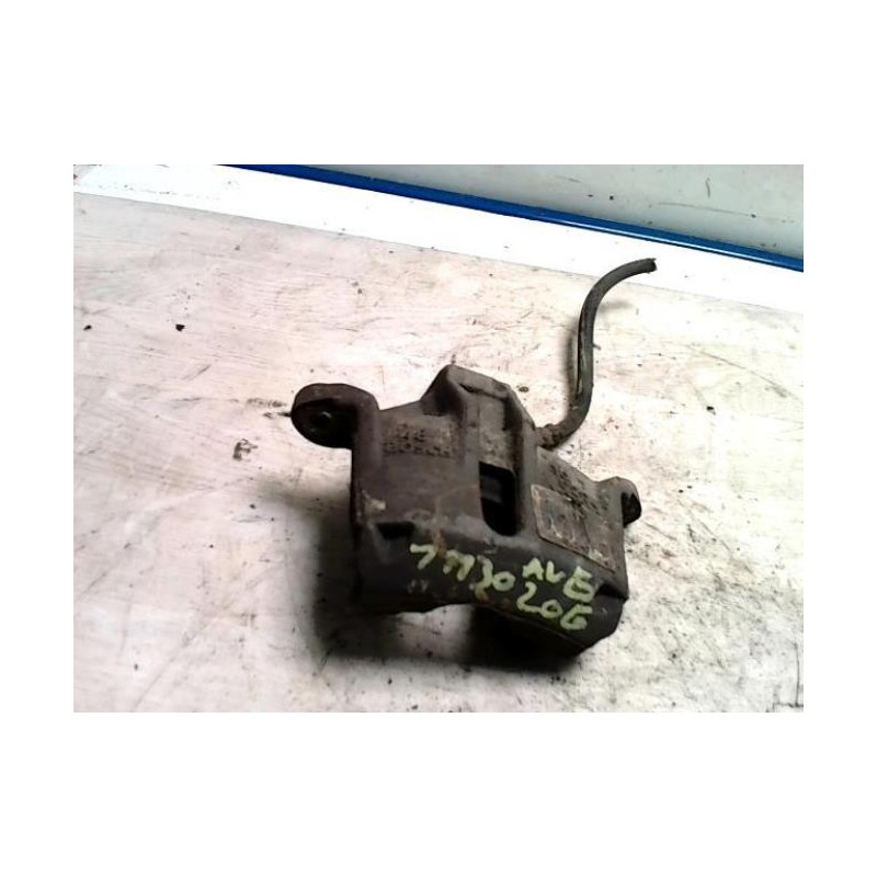 Etrier avant gauche (freinage) PEUGEOT 206+ d’occasion