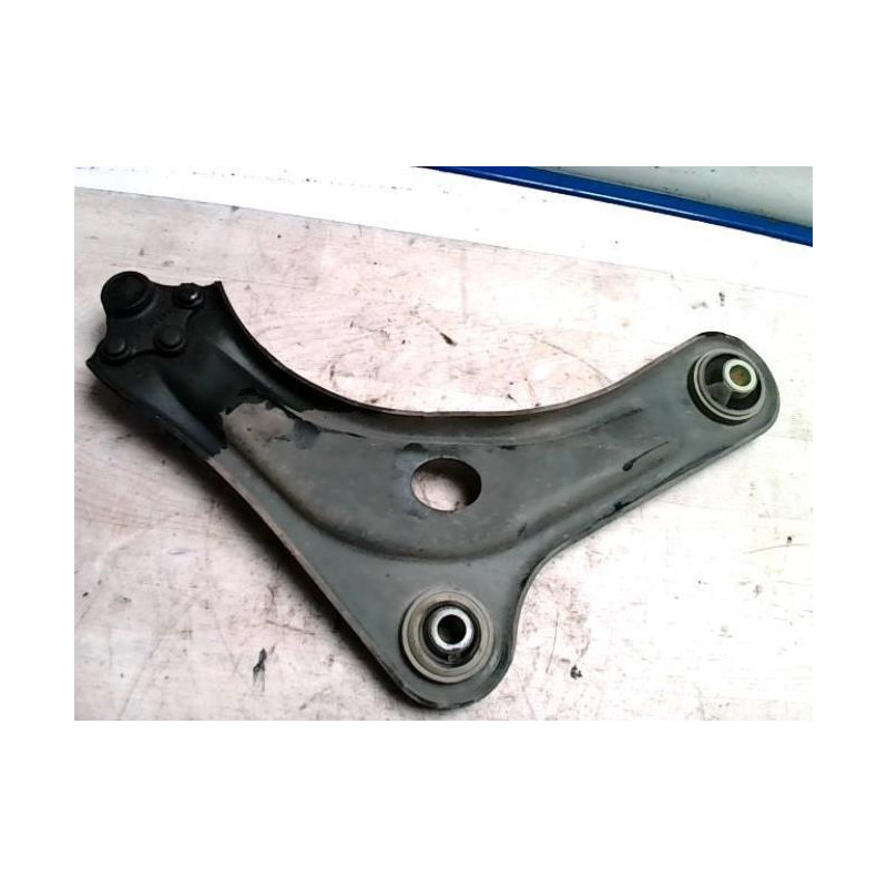 Triangle inferieur avant gauche PEUGEOT 208 1 PHASE 2 d’occasion