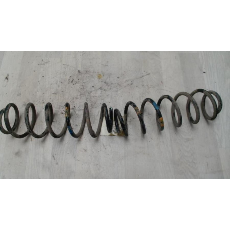 Ressort de suspension avant CITROEN DS3 PHASE 1 d’occasion