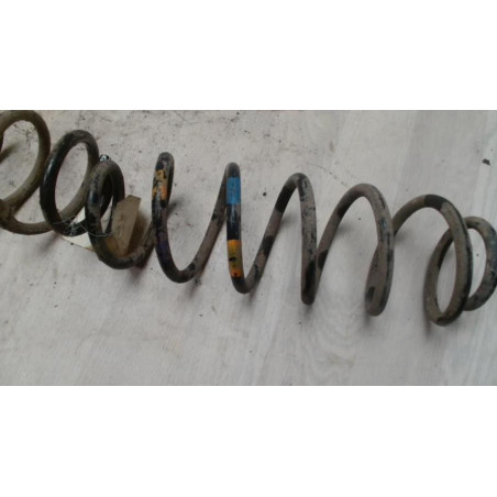 Ressort de suspension avant CITROEN DS3 PHASE 1 d’occasion