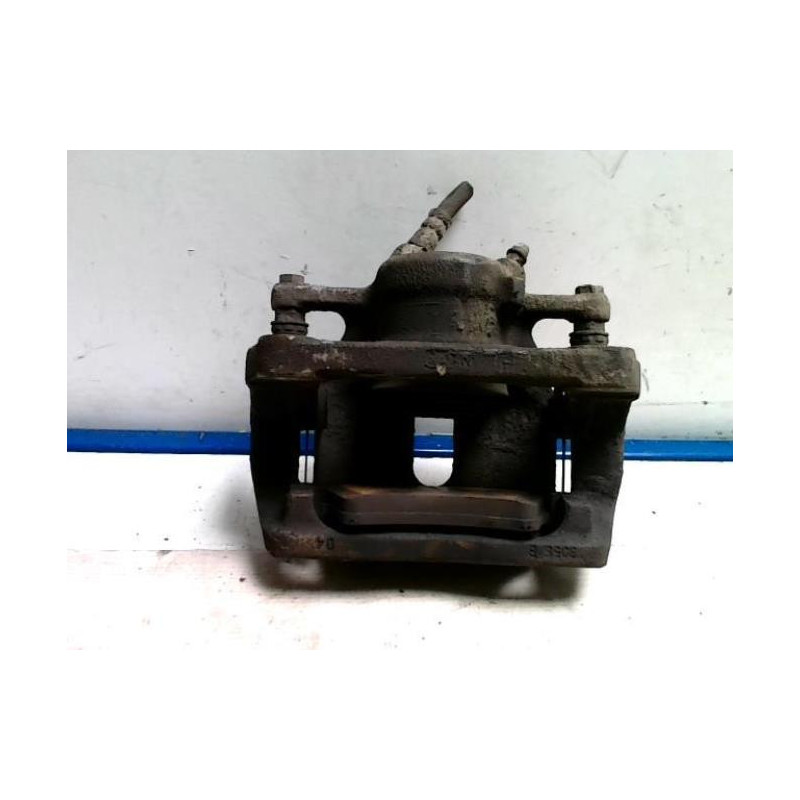 Etrier avant droit (freinage) RENAULT KANGOO 2 PHASE 1 d’occasion