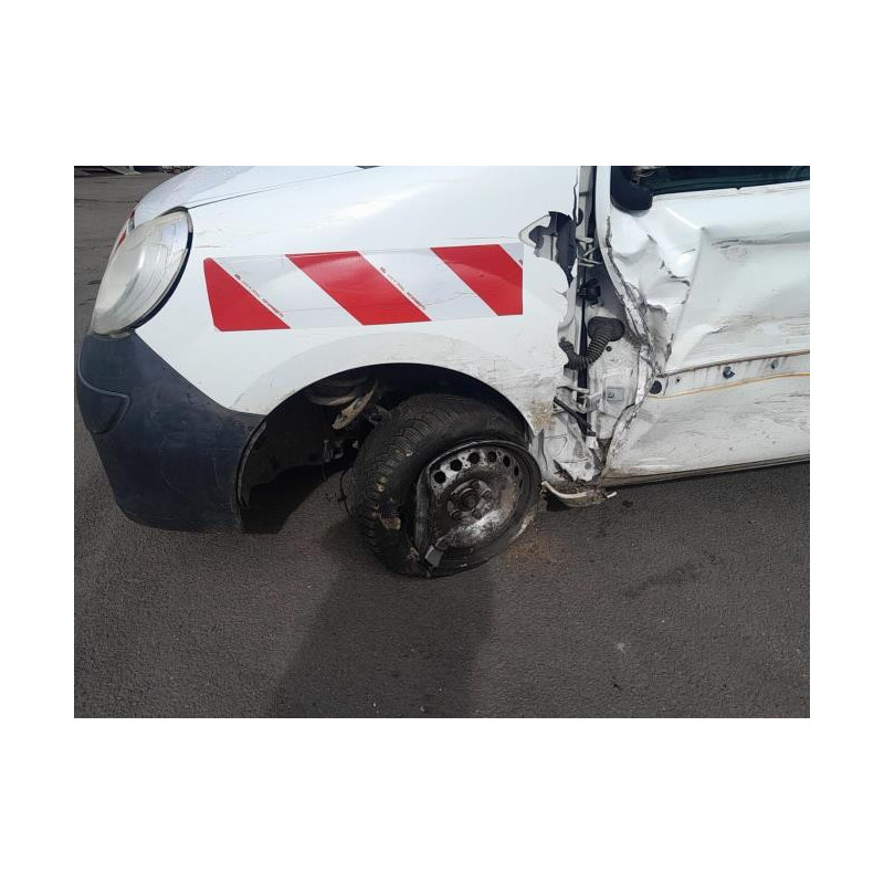 Etrier avant droit (freinage) RENAULT KANGOO 2 PHASE 1 d’occasion