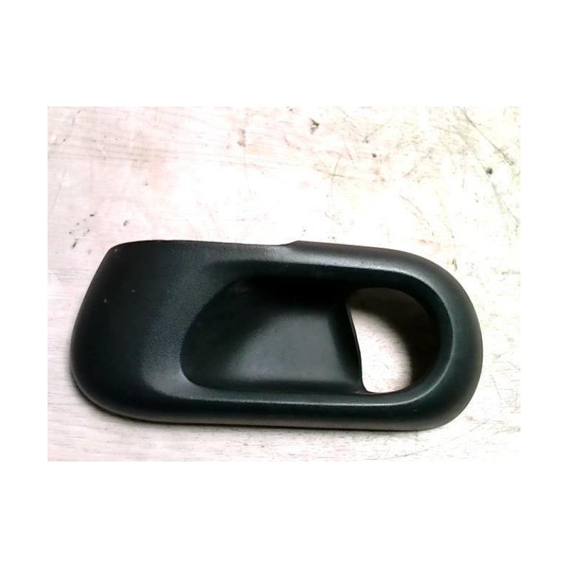Support poignee porte avant gauche OPEL CORSA C PHASE 1 d’occasion